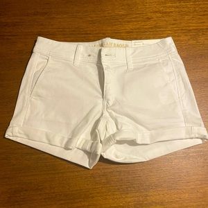 White American Eagle Jean shorts size 4 new - tags